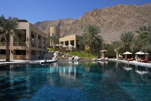 Opulent Oman Adventure